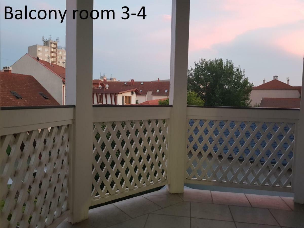 Zoli Apartmanok-Zoli Koelcsey 19 Villa Hajdúszoboszló Buitenkant foto