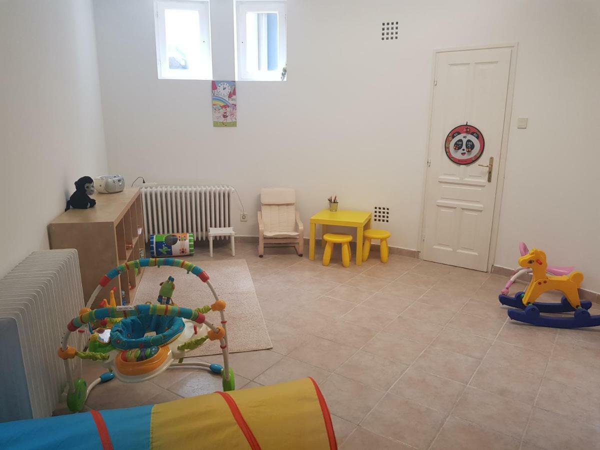 Zoli Apartmanok-Zoli Koelcsey 19 Villa Hajdúszoboszló Buitenkant foto