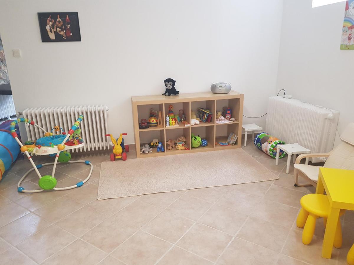 Zoli Apartmanok-Zoli Koelcsey 19 Villa Hajdúszoboszló Buitenkant foto